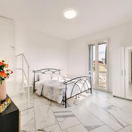 Villa Dei Sogni - Camera Accesso Indipendente Vicino Ospedale Borgo Trento Fiera Arena Di Verona Exterior photo