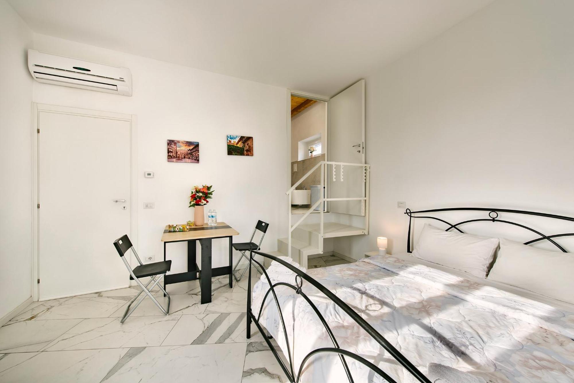Apartamento Dei Sogni - Accesso Indipendente Vicino Ospedale Borgo Trento Fiera Arena Di *